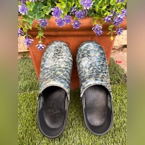 Dansko Green and Blue‎ Casual Shoes